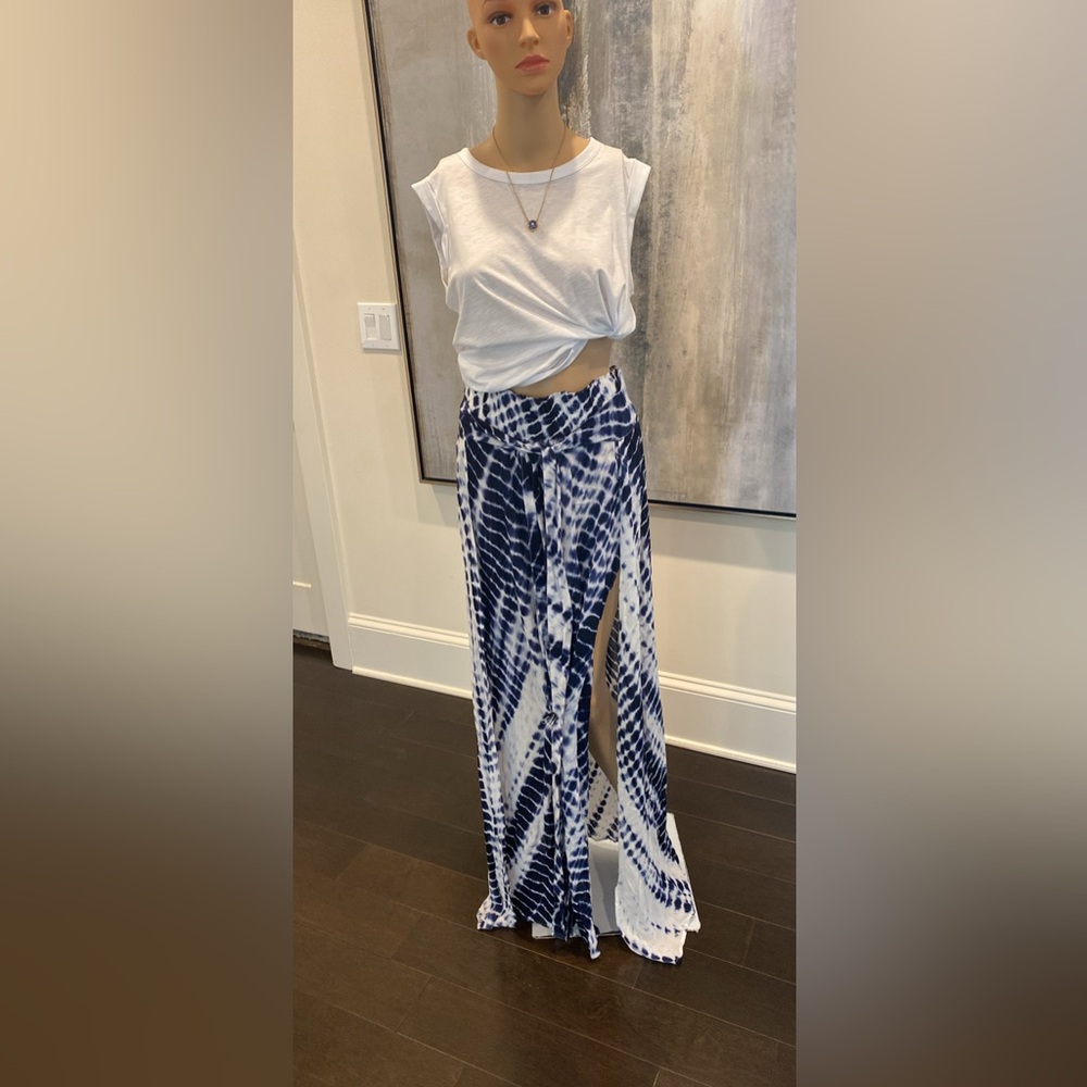 Blue and White Tie-Dye Maxi Skirt with Side Slit